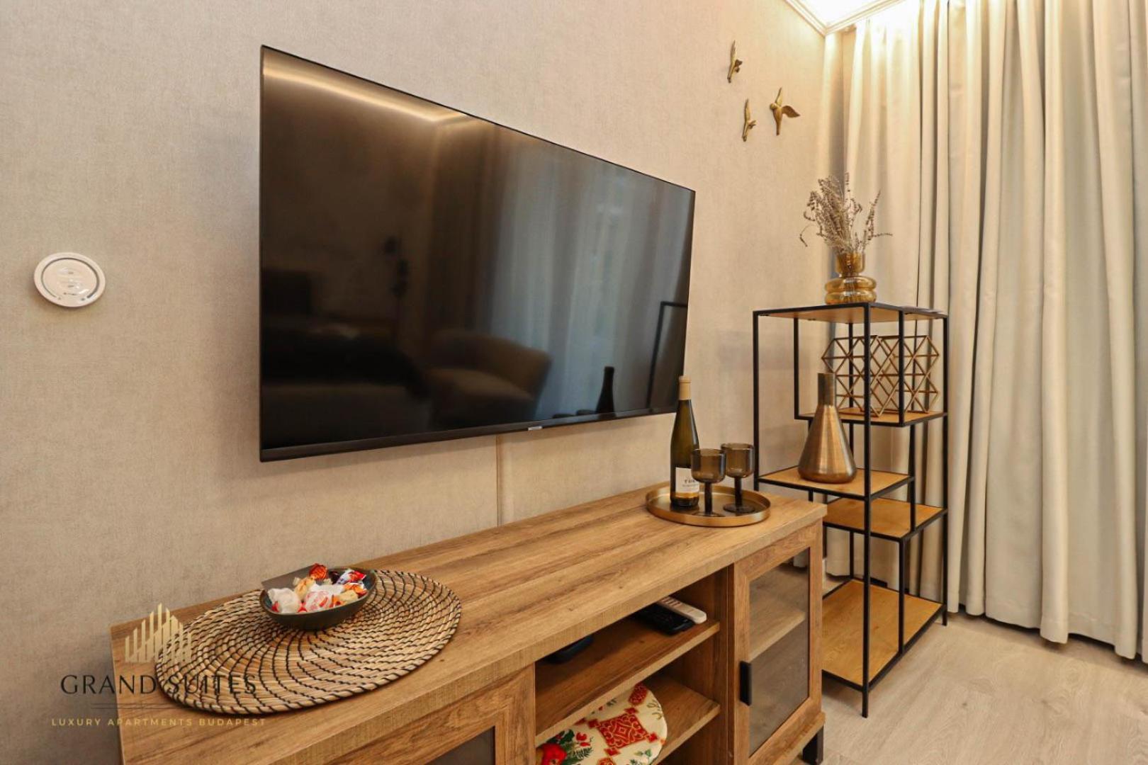 Grand Suites Promenade บูดาเปสต์ ภายนอก รูปภาพ
