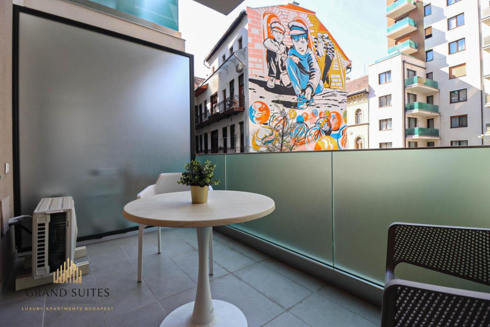 Grand Suites Promenade บูดาเปสต์ ภายนอก รูปภาพ