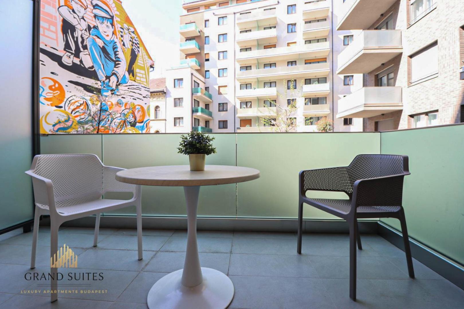 Grand Suites Promenade บูดาเปสต์ ภายนอก รูปภาพ