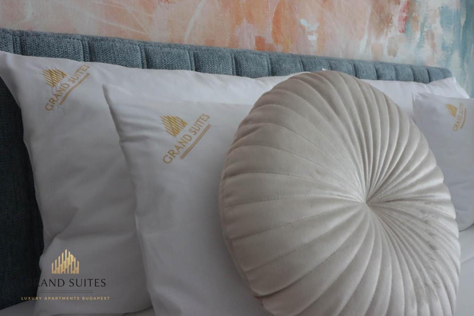 Grand Suites Promenade บูดาเปสต์ ภายนอก รูปภาพ