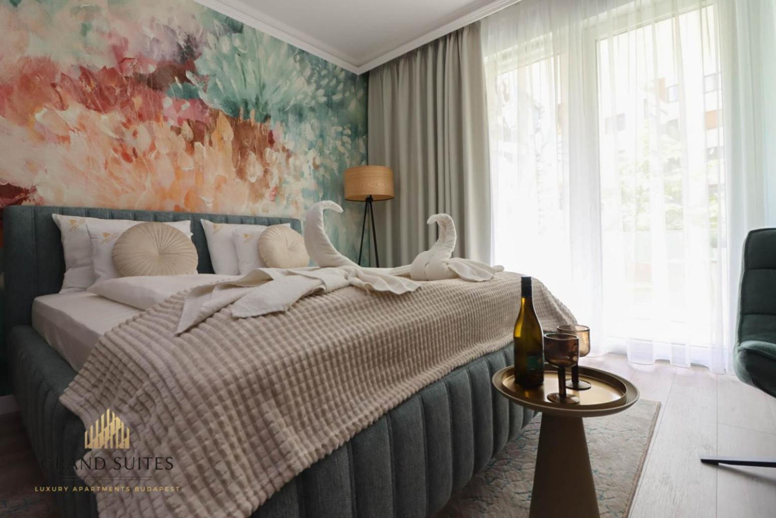 Grand Suites Promenade บูดาเปสต์ ภายนอก รูปภาพ